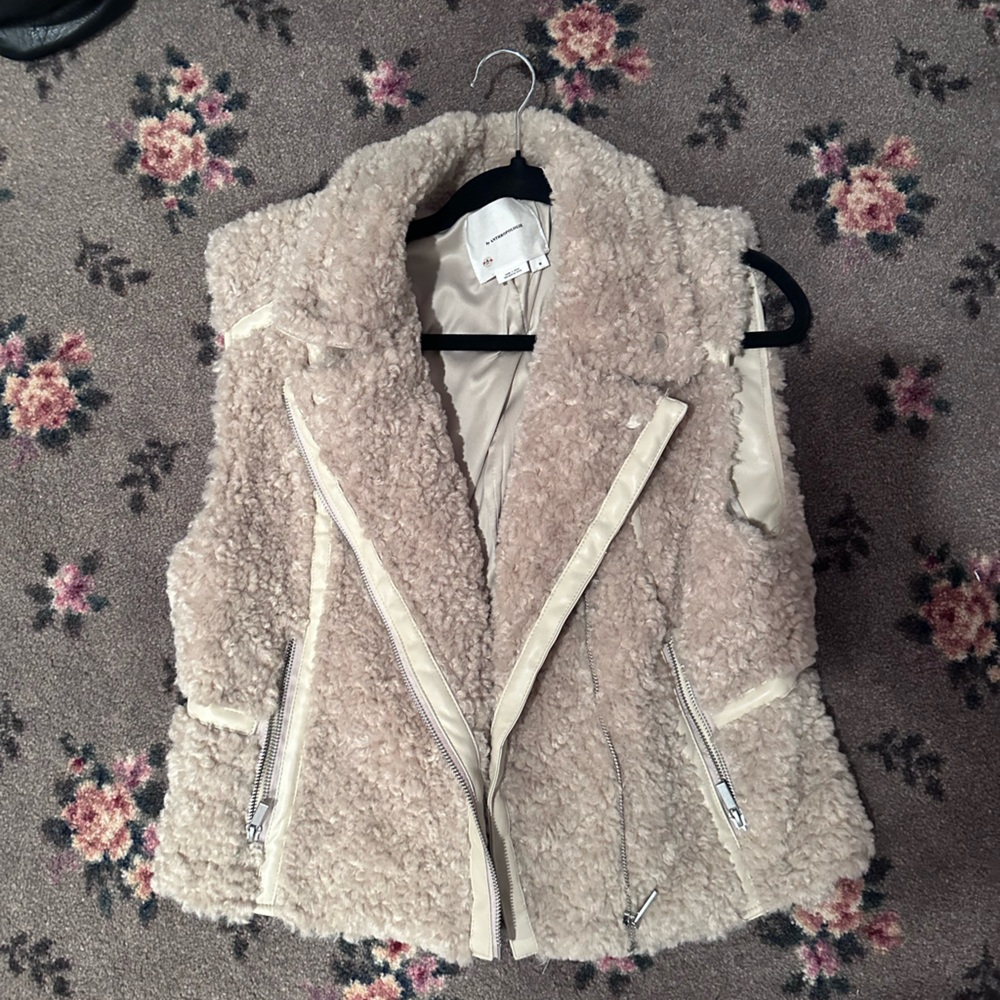 Brand NWT Anthropologie Vest